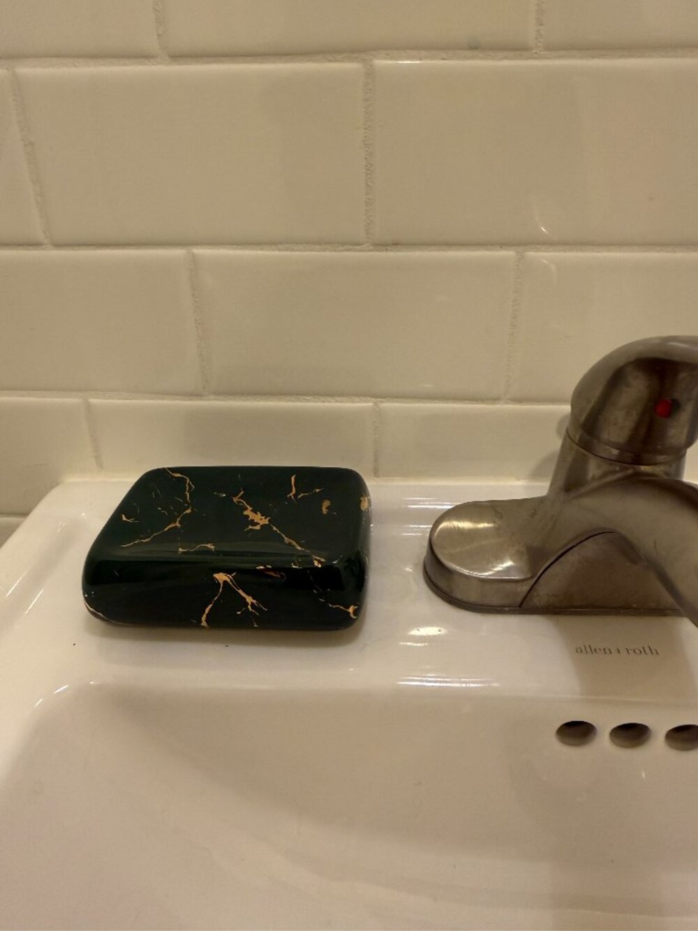 Elegant Emerald Green & Gold Marble Ceramic Soap Dish